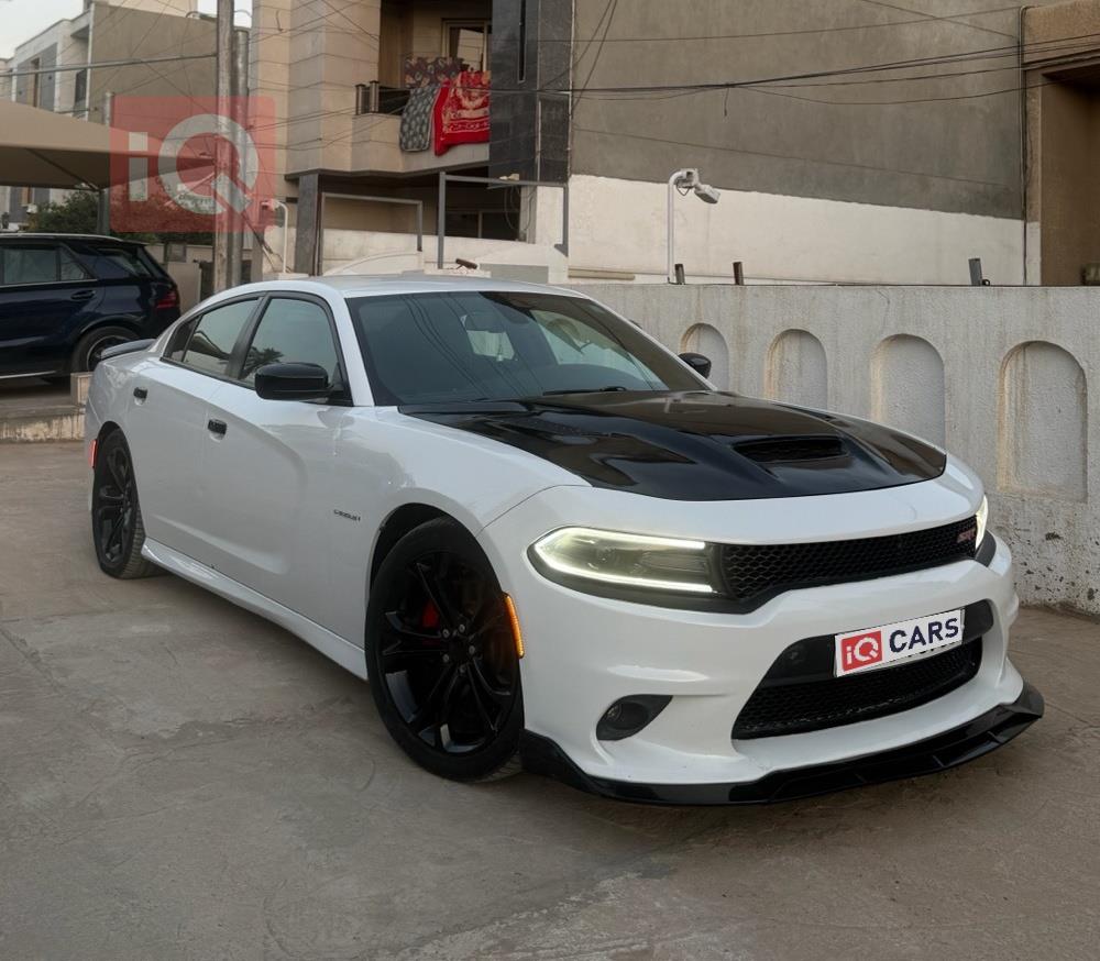 دودج تشارجر